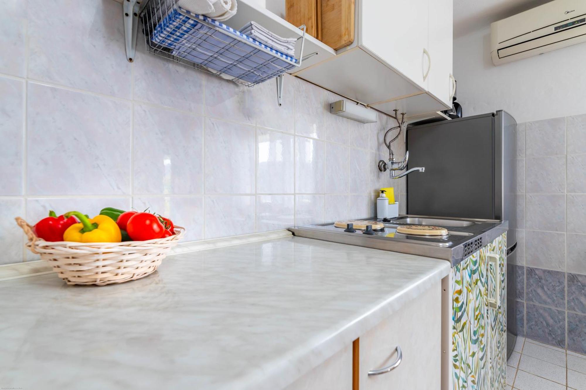 Apartments Katarina Башка Екстер'єр фото